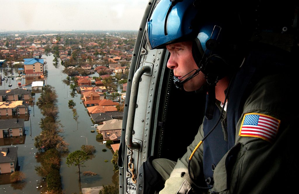 Bezpieczeństwo Środowiskowe w rękach armii po huraganie Katrina